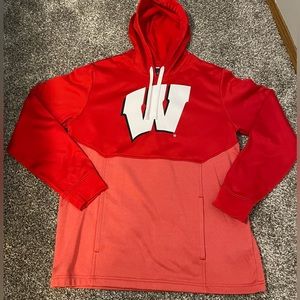 Men’s Wisconsin Badgers Hoodie Size L